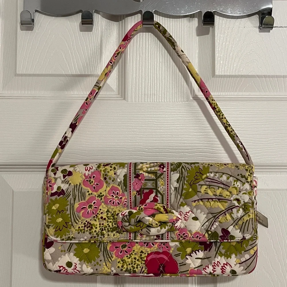 Vera Bradley gently used